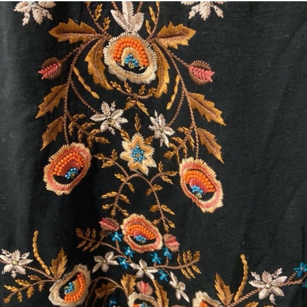🛍️ Fall embroidered top - Picture 5 of 12